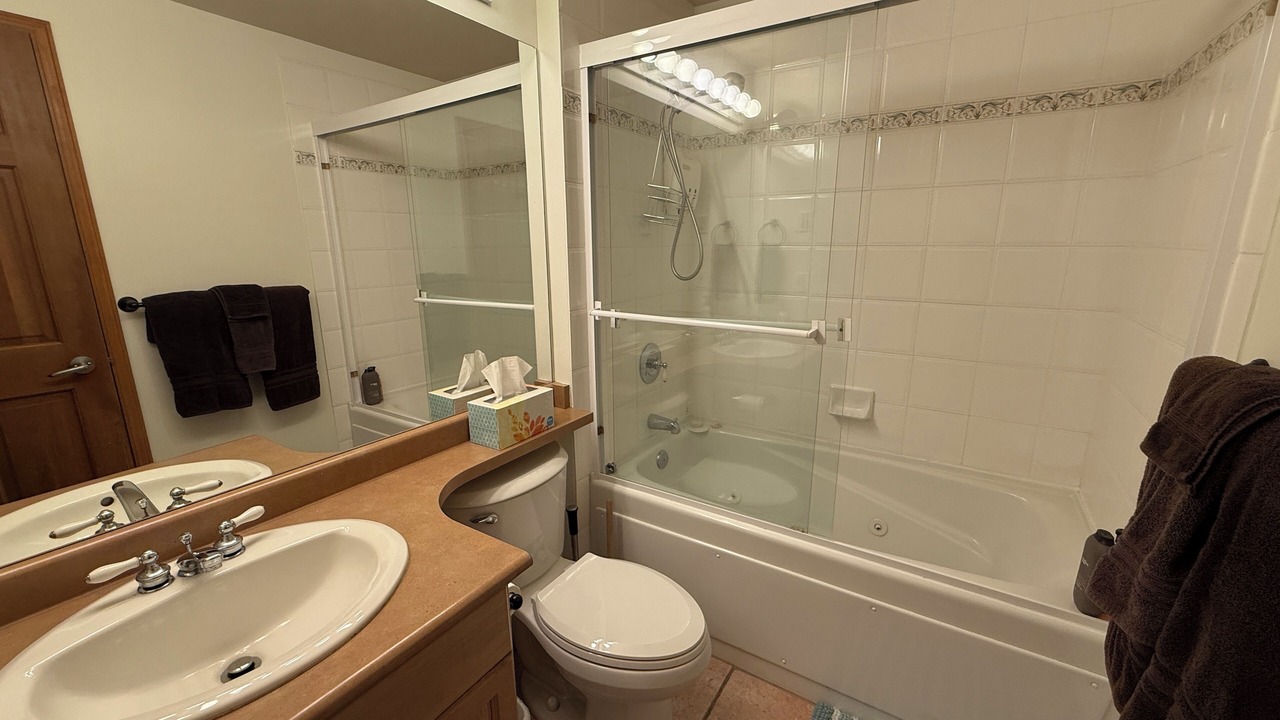 Photo of Bathroom in Village North