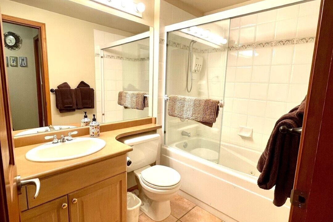 Photo of Bathroom in Village North
