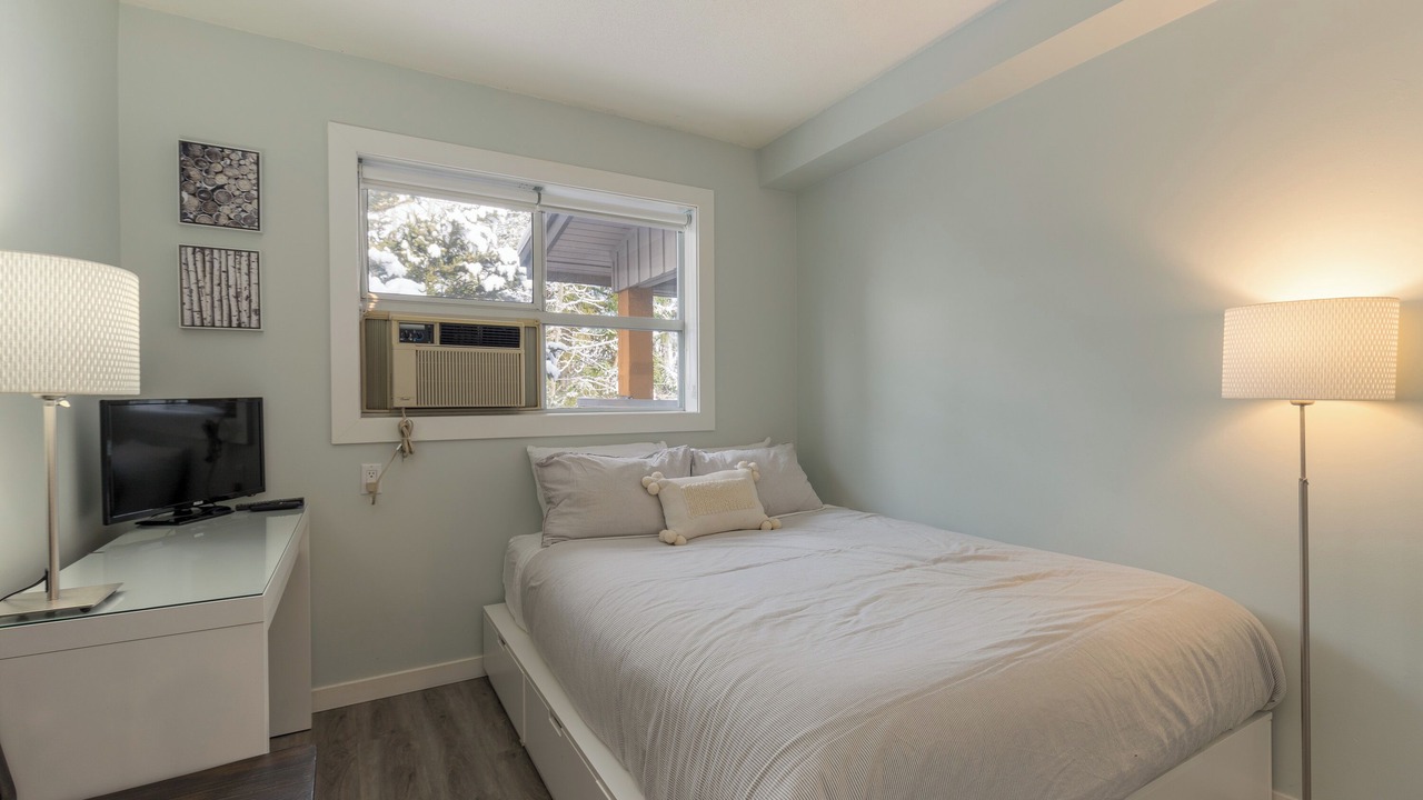 Photo of Bedroom in Village North