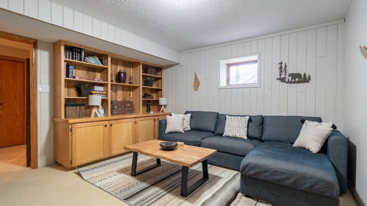 Photo of Bedroom in East Kootenay