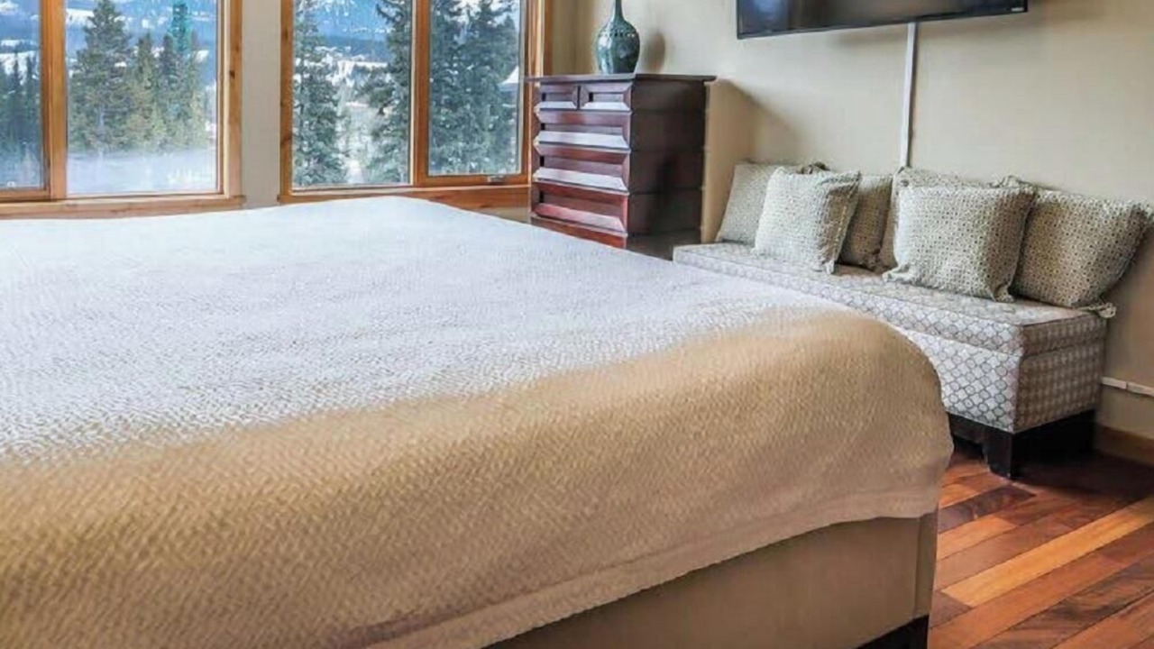 Photo of Bedroom in Canmore