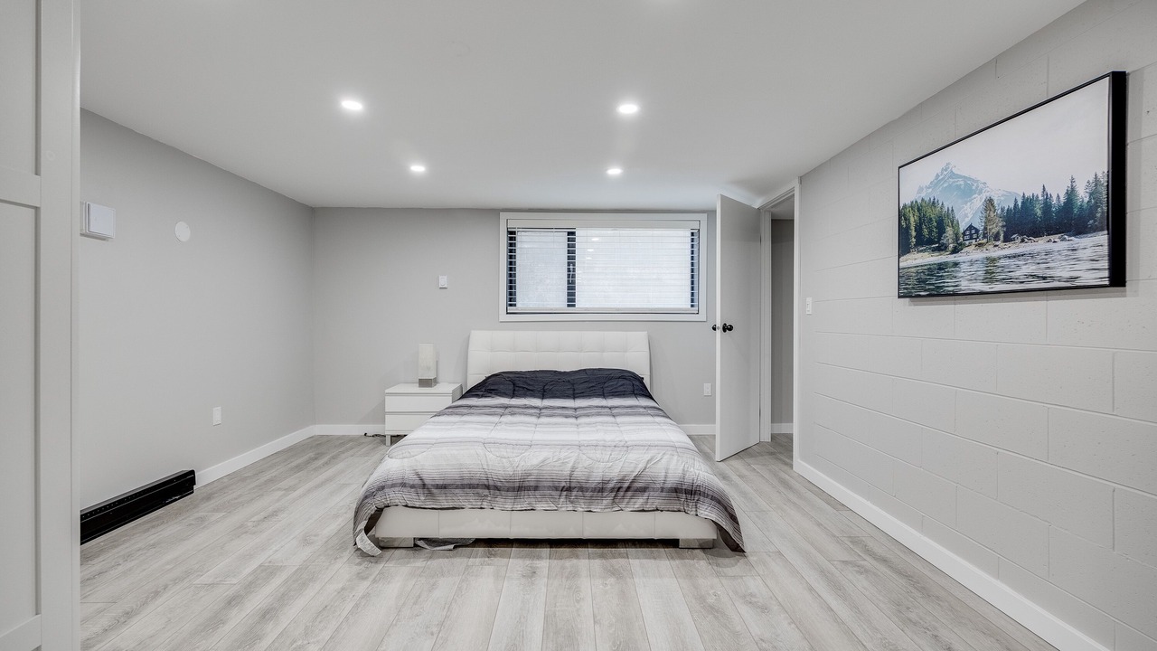 Photo of Bedroom in Okanagan-Similkameen