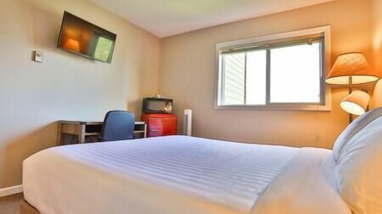 Photo of Bedroom in East Kootenay
