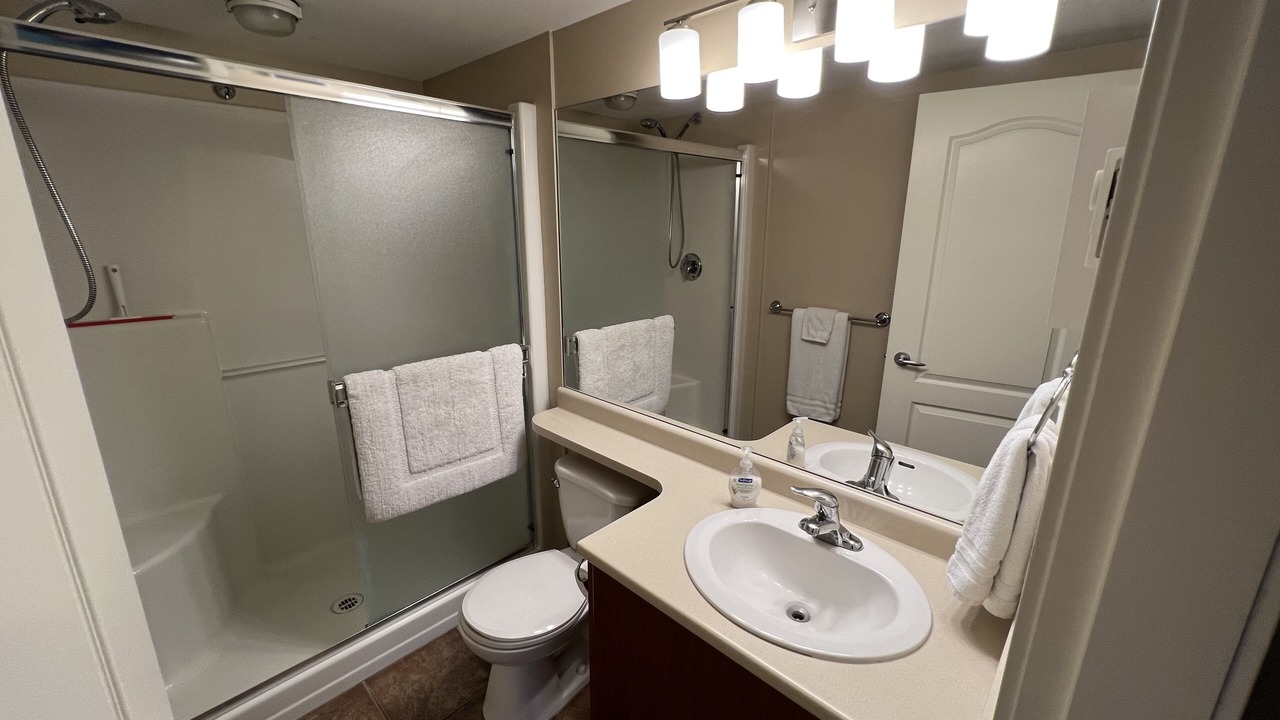 Photo of Bathroom in Okanagan-Similkameen