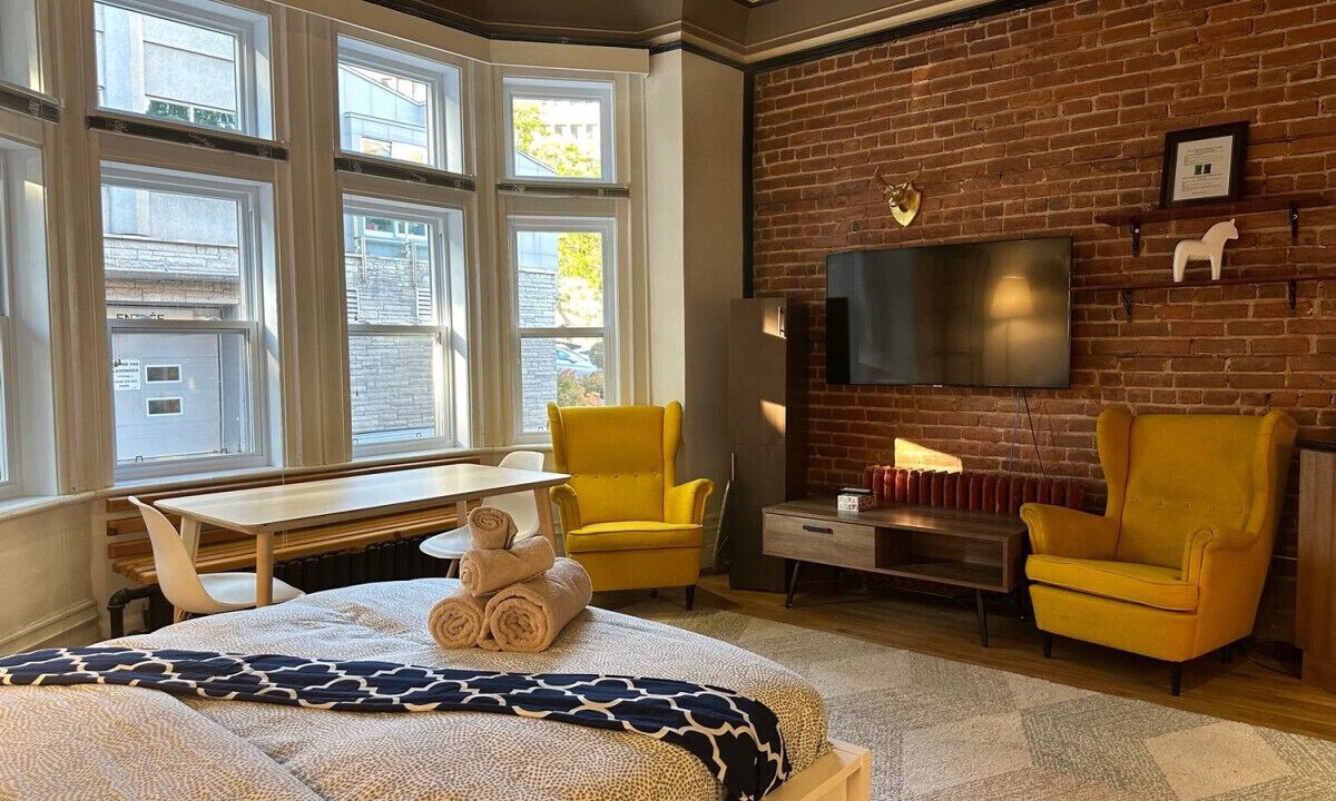 Photo of Bedroom in Shaughnessy Village
