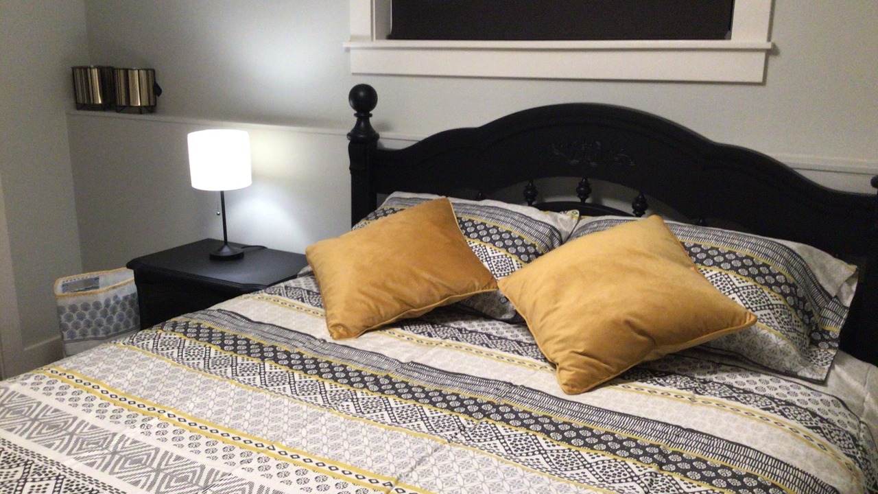 Photo of Bedroom in Okanagan-Similkameen