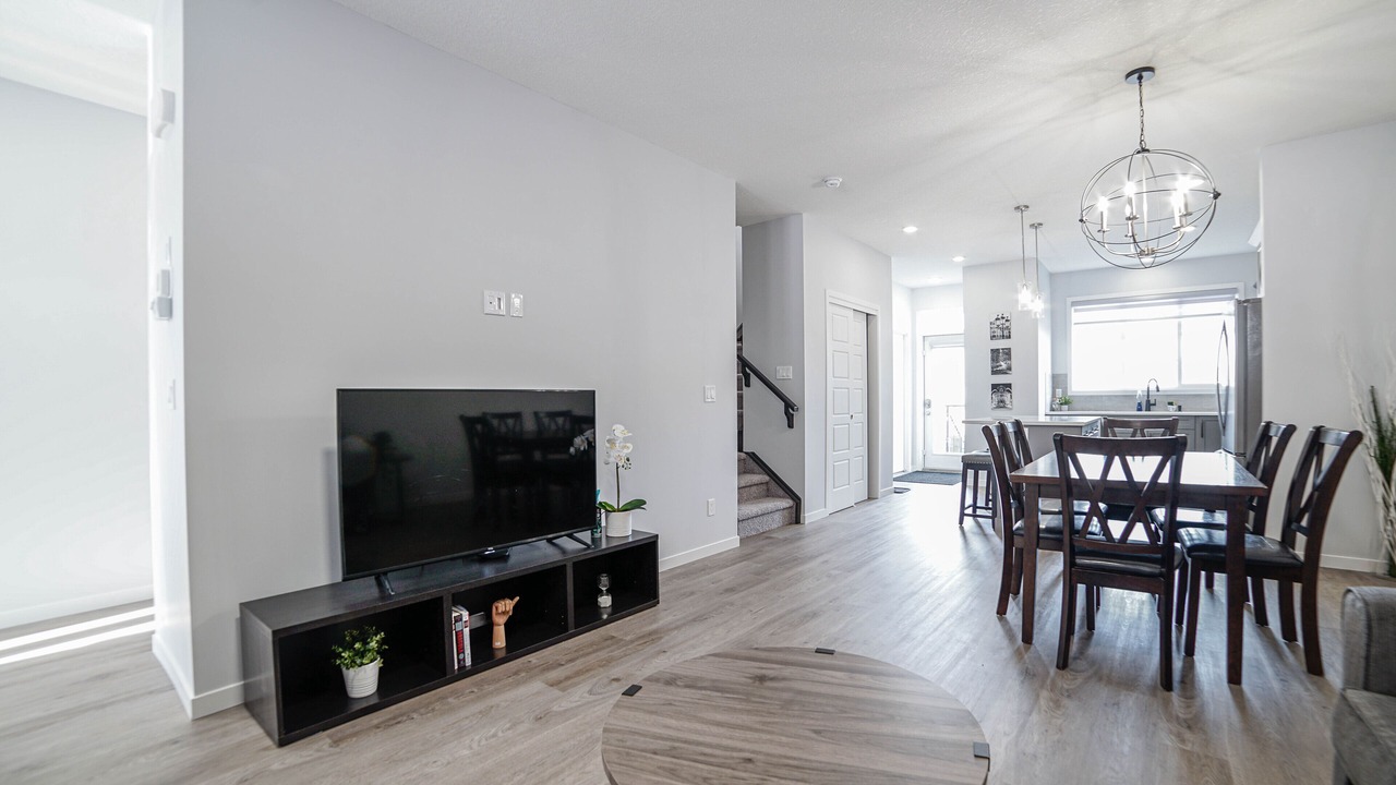 Photo of Others in Southeast Calgary