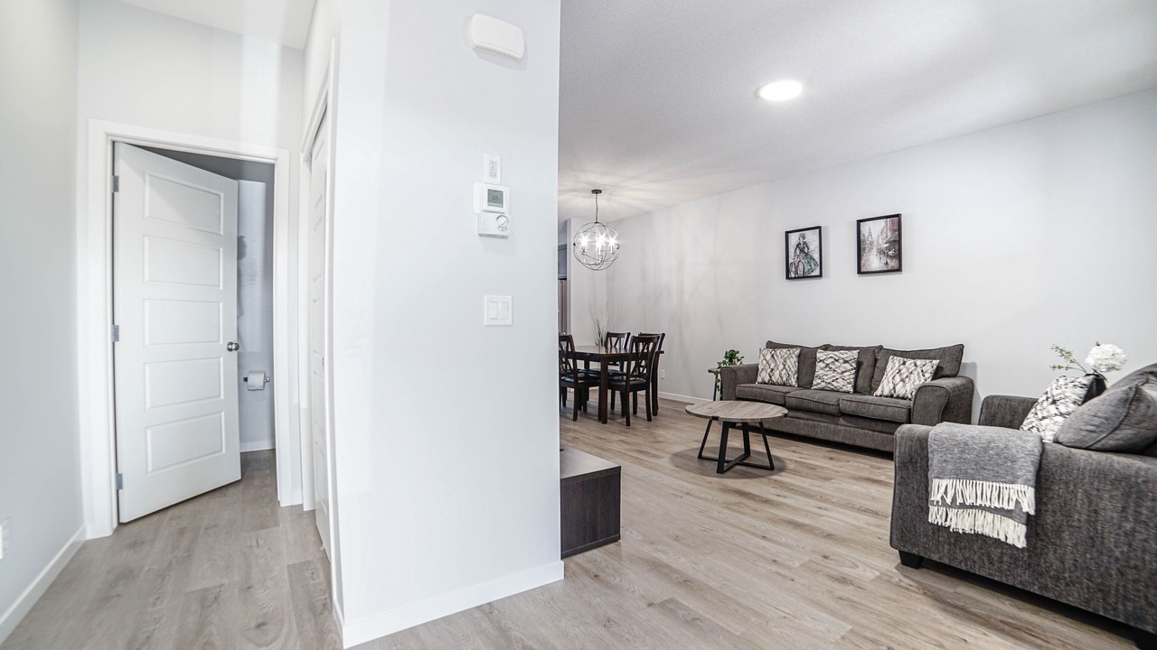 Photo of Livingroom in Southeast Calgary