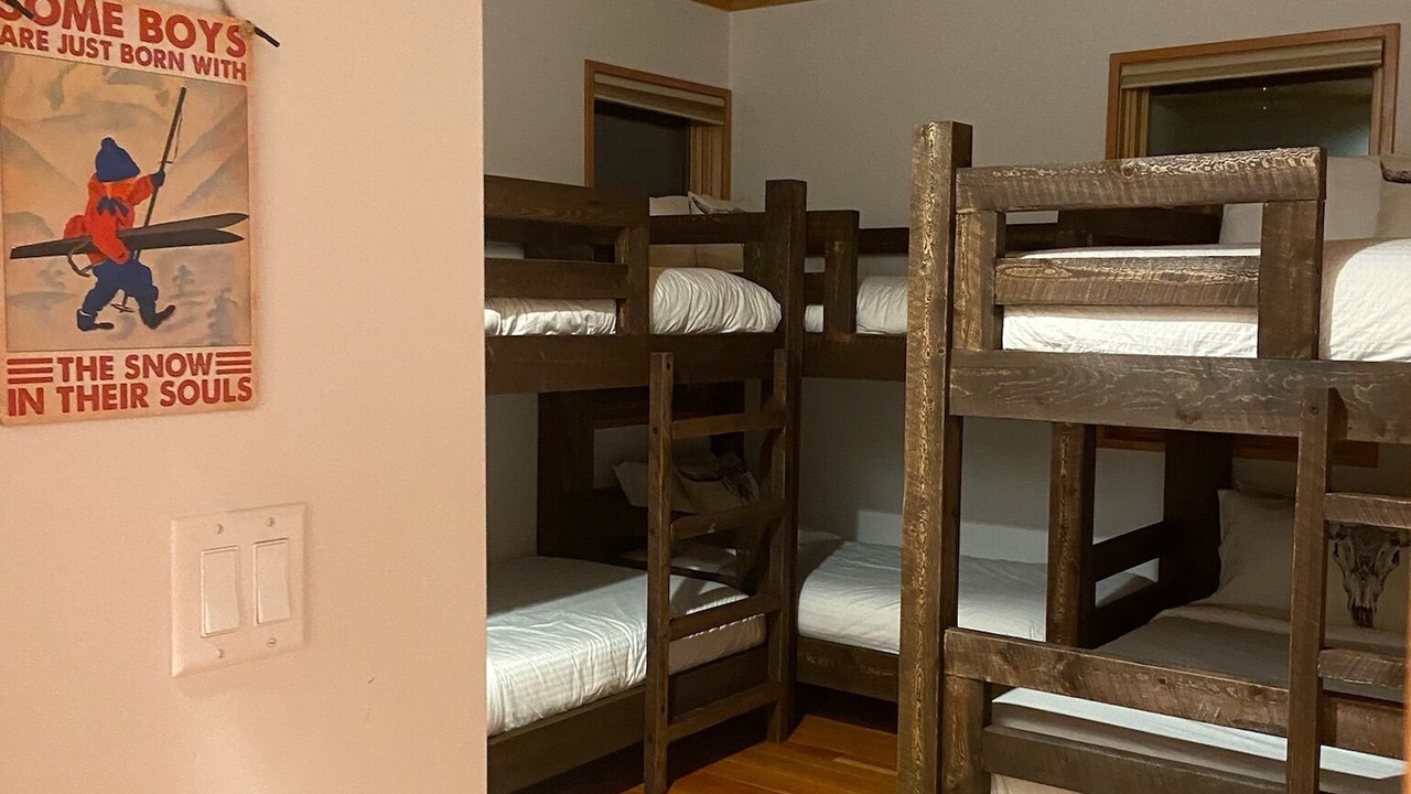 Photo of Bedroom in Golden