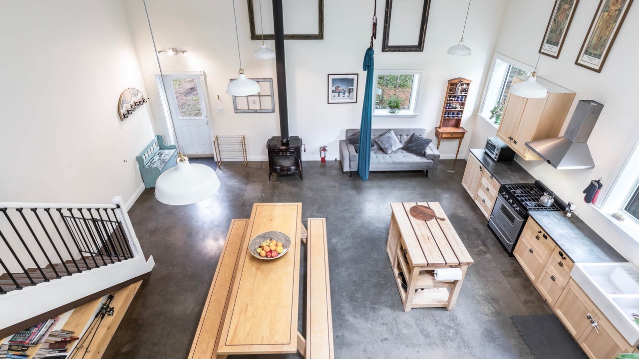 Photo of Livingroom in Whitehorse