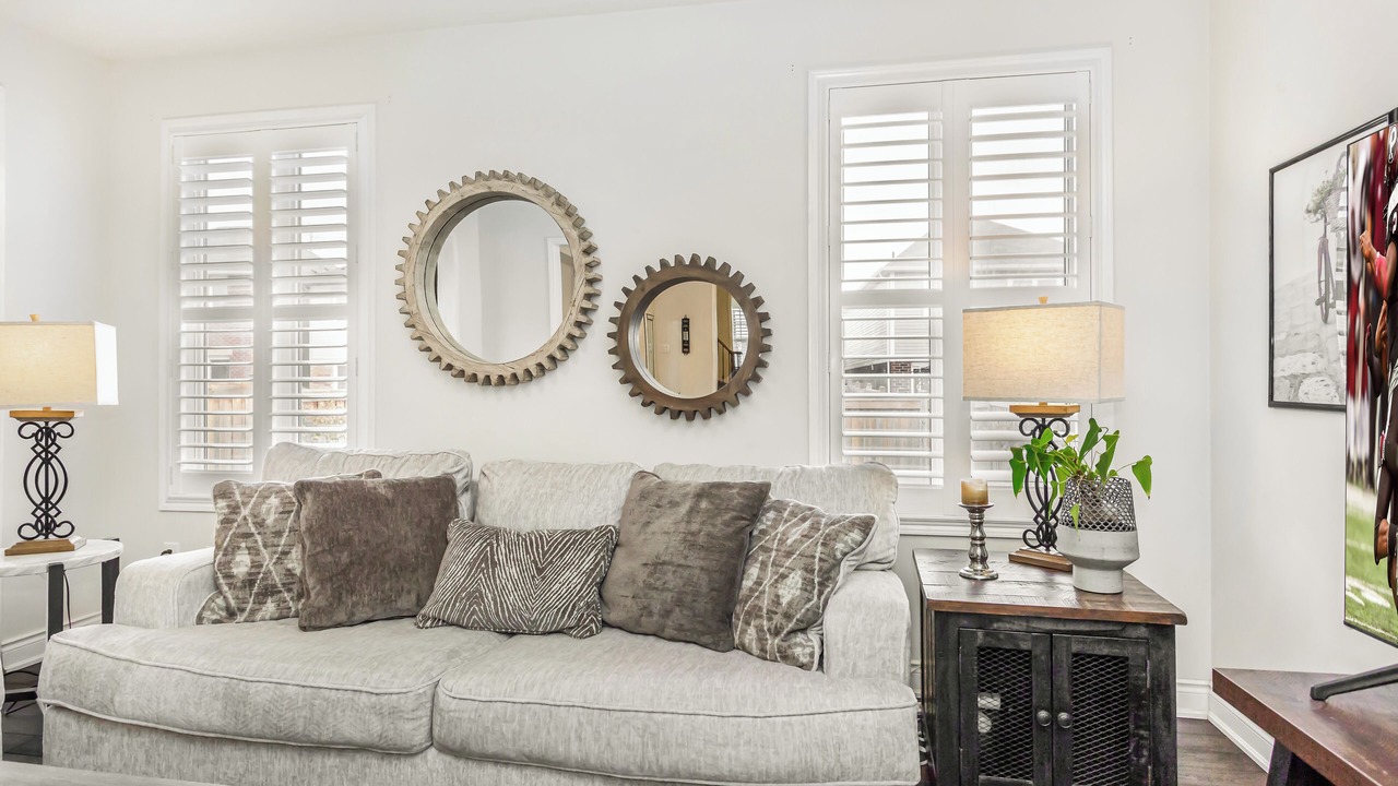 Photo of Livingroom in Milton