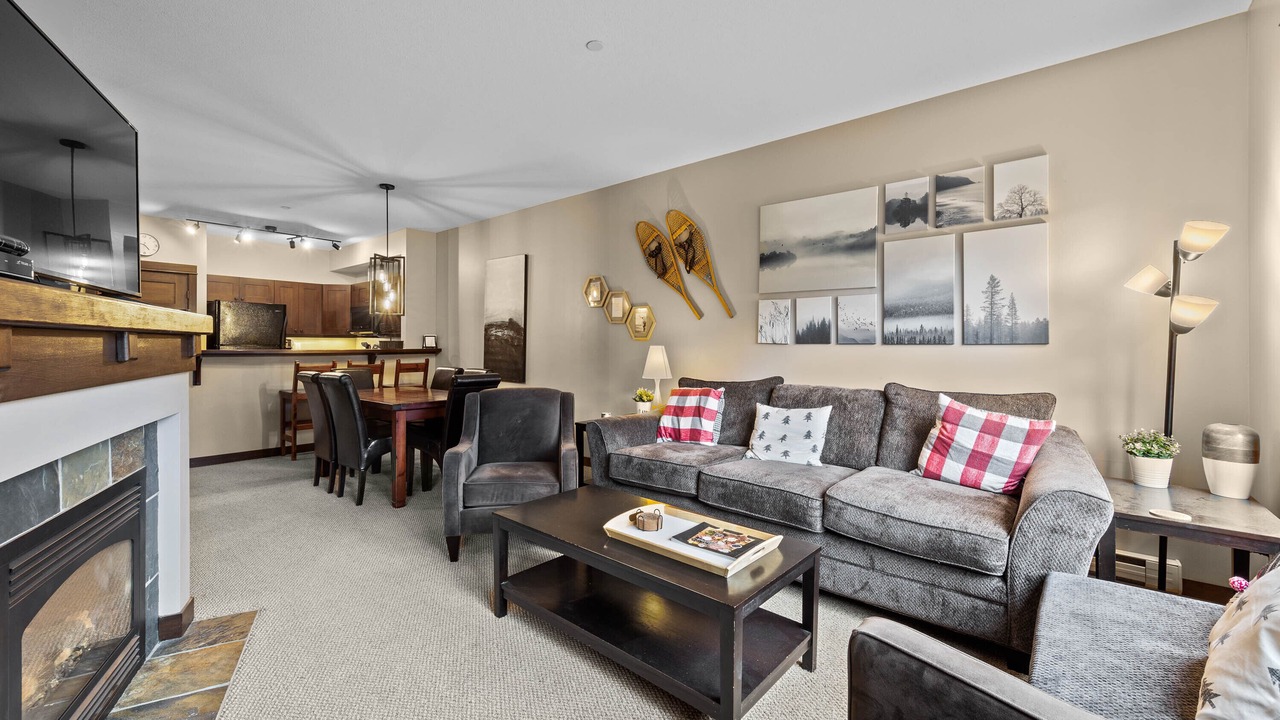 Photo of Livingroom in Sun Peaks