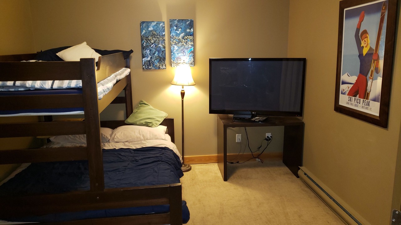 Photo of Bedroom in Snow Pine Estates