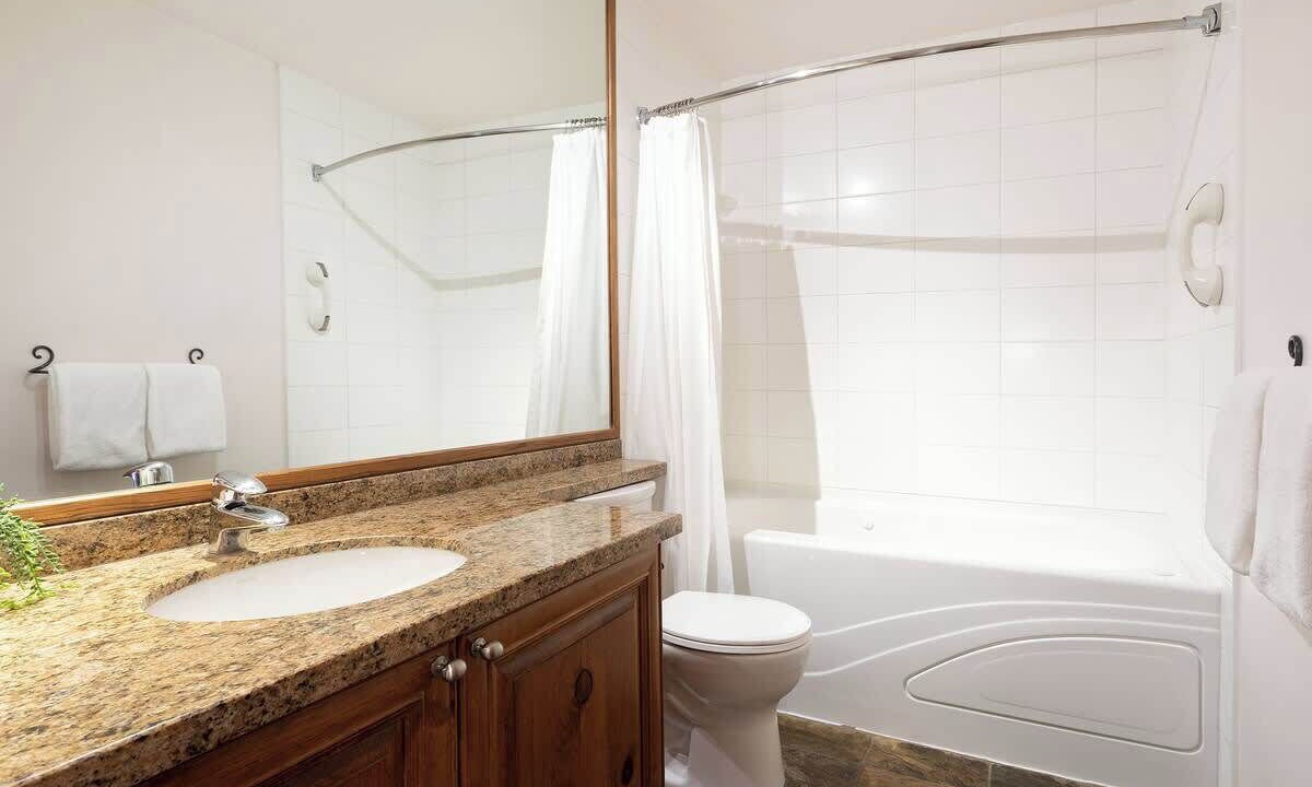 Photo of Bathroom in Blackcomb