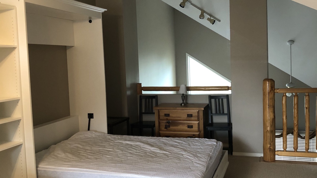 Photo of Bedroom in East Kootenay