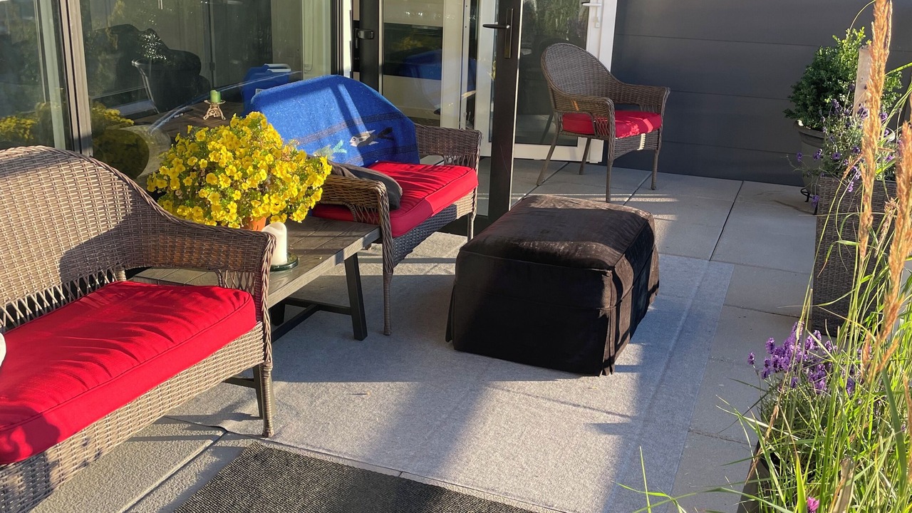 Photo of Patio Balcony in Booktown