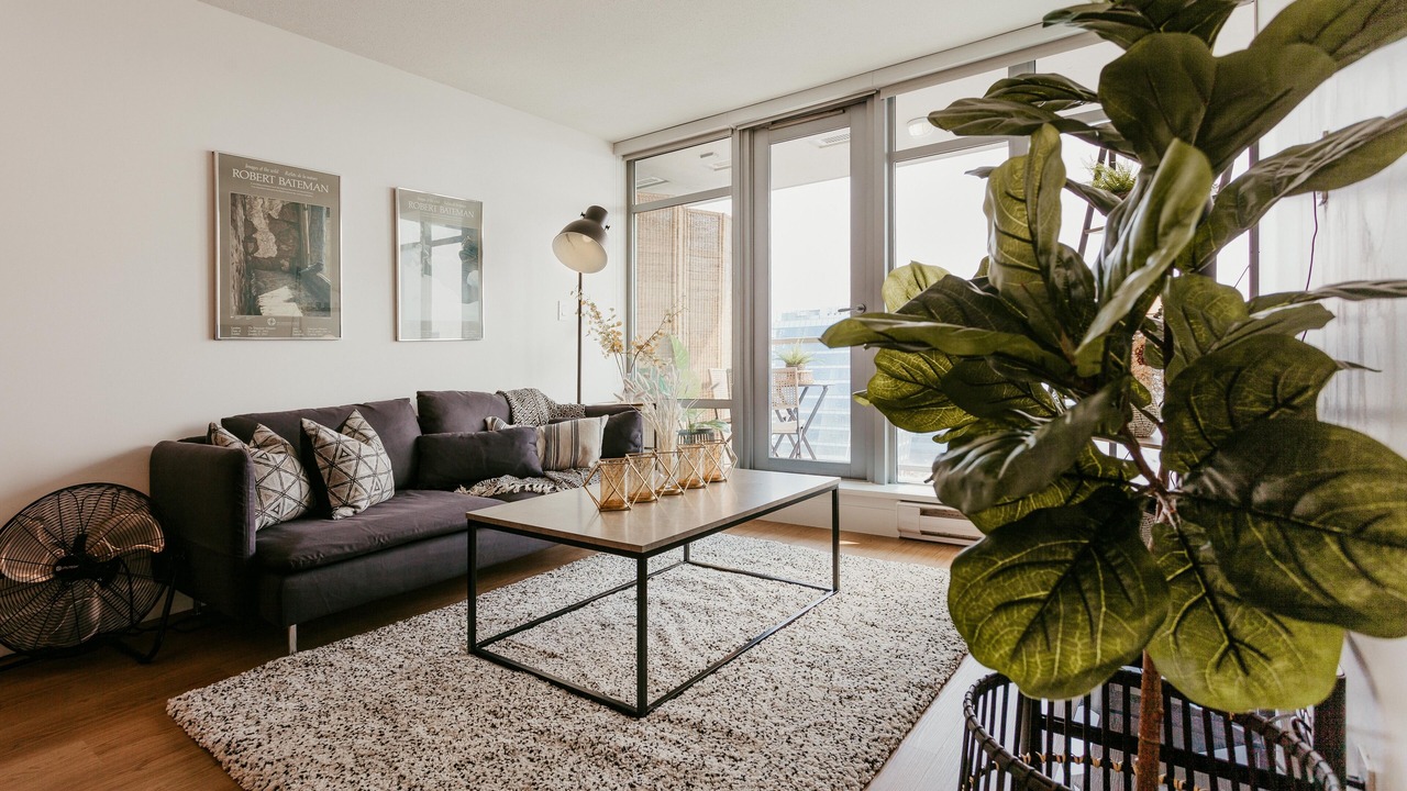 Photo of Livingroom in Richmond City Centre