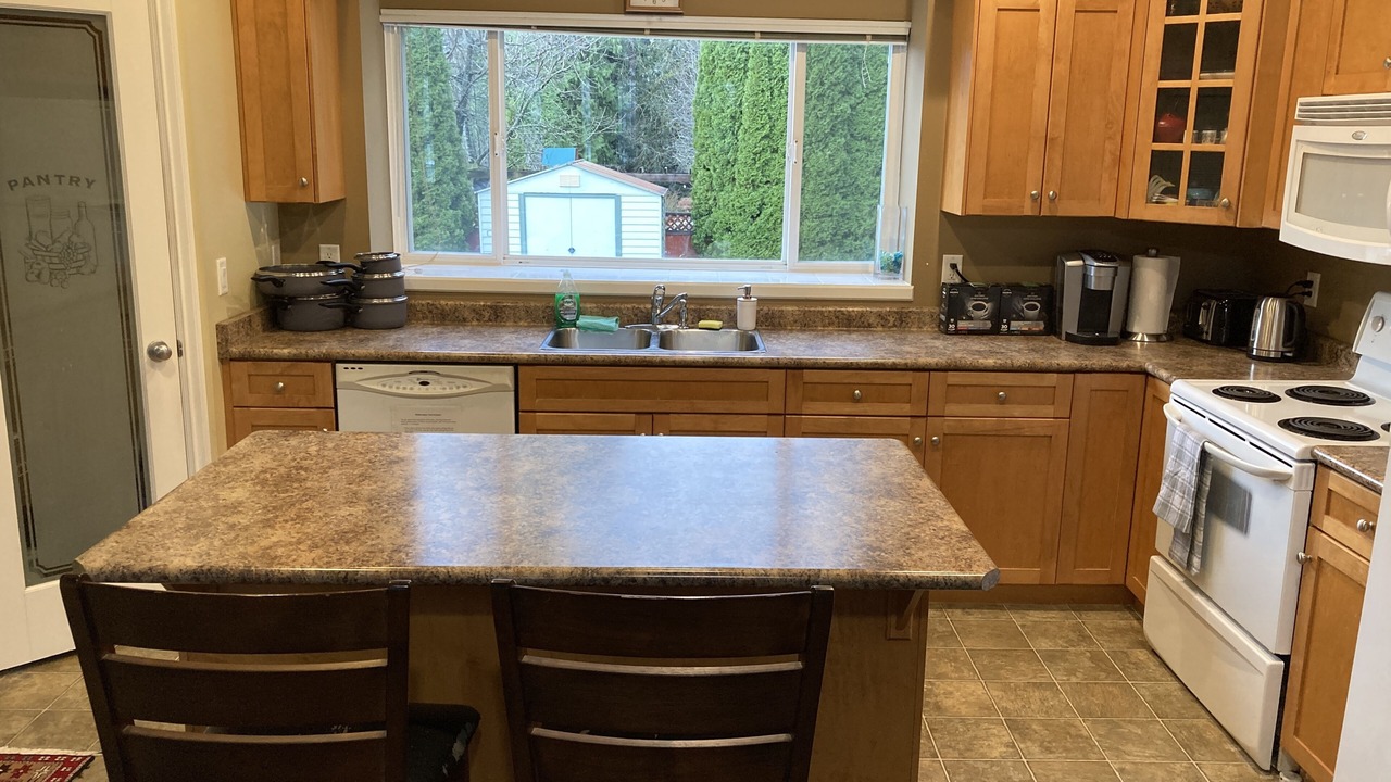 Photo of Kitchen in Maple Ridge