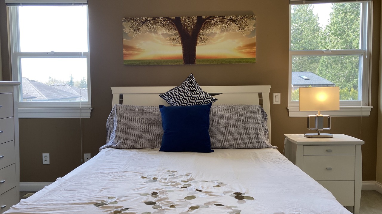Photo of Bedroom in Maple Ridge