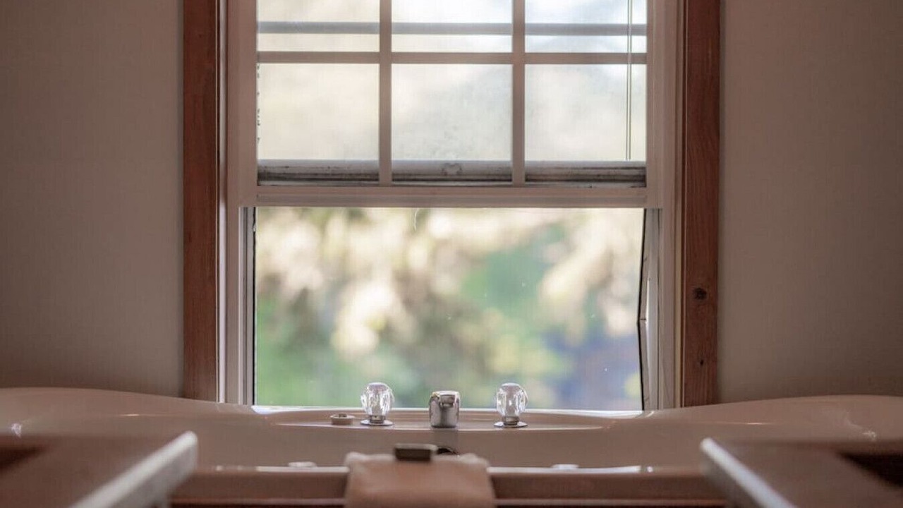 Photo of Bathroom in Ucluelet