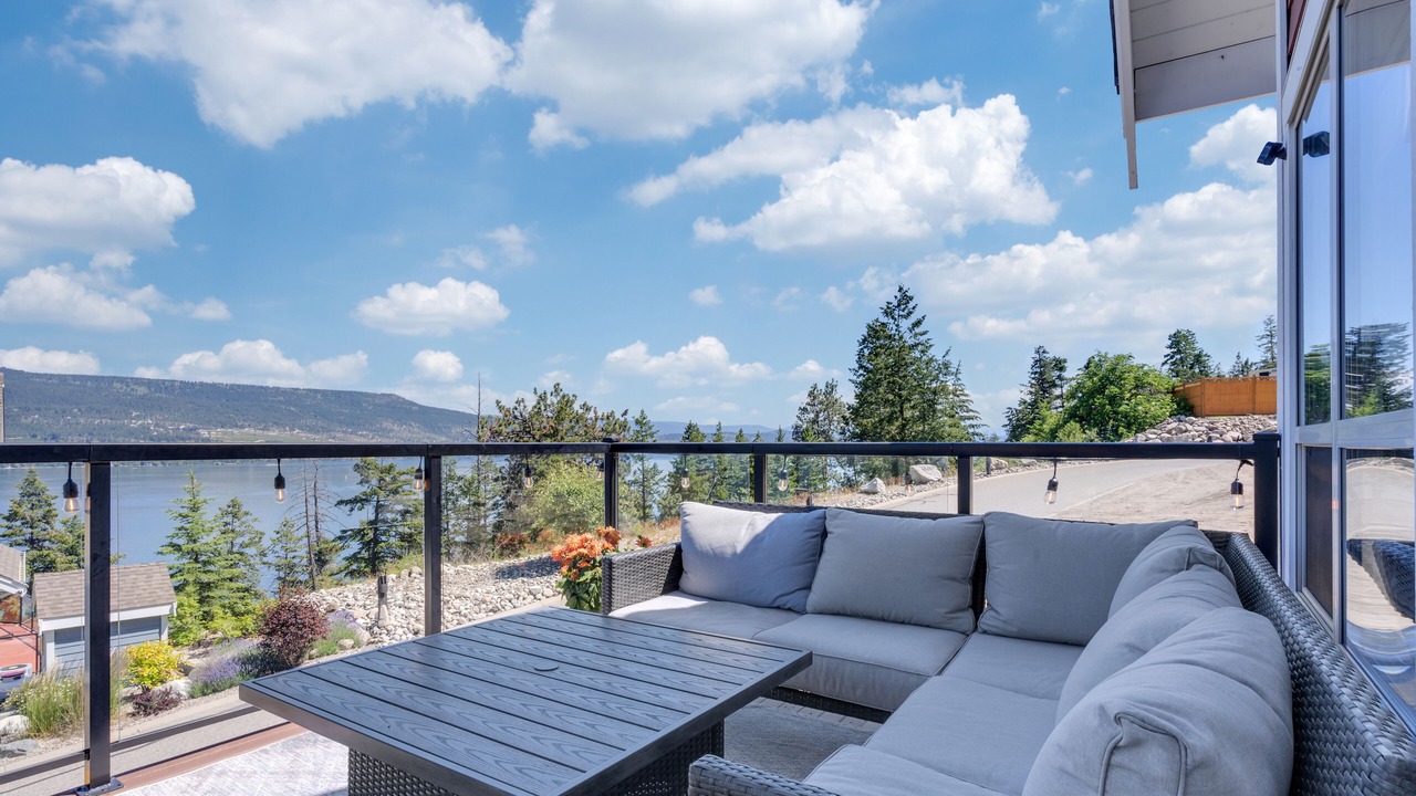 Photo of Patio Balcony in Central Okanagan