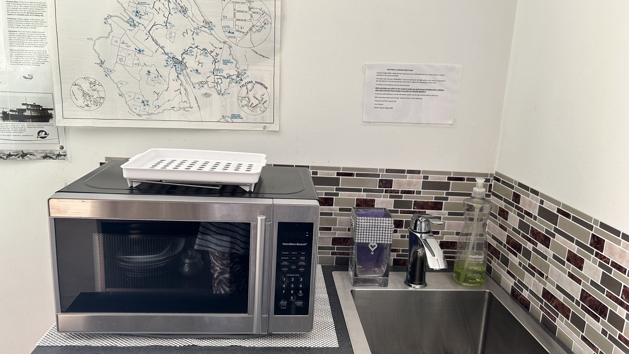 Photo of Kitchen in Salt Spring Island