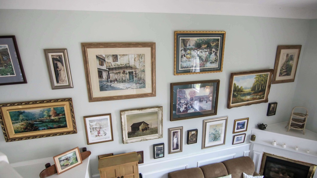 Photo of Livingroom in Bracebridge