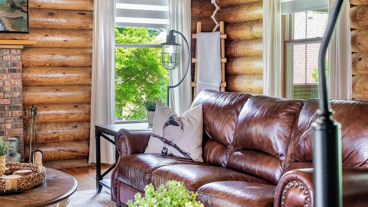 Photo of Livingroom in Ruthven
