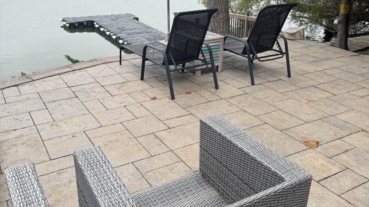 Photo of Patio Balcony in Greater Napanee