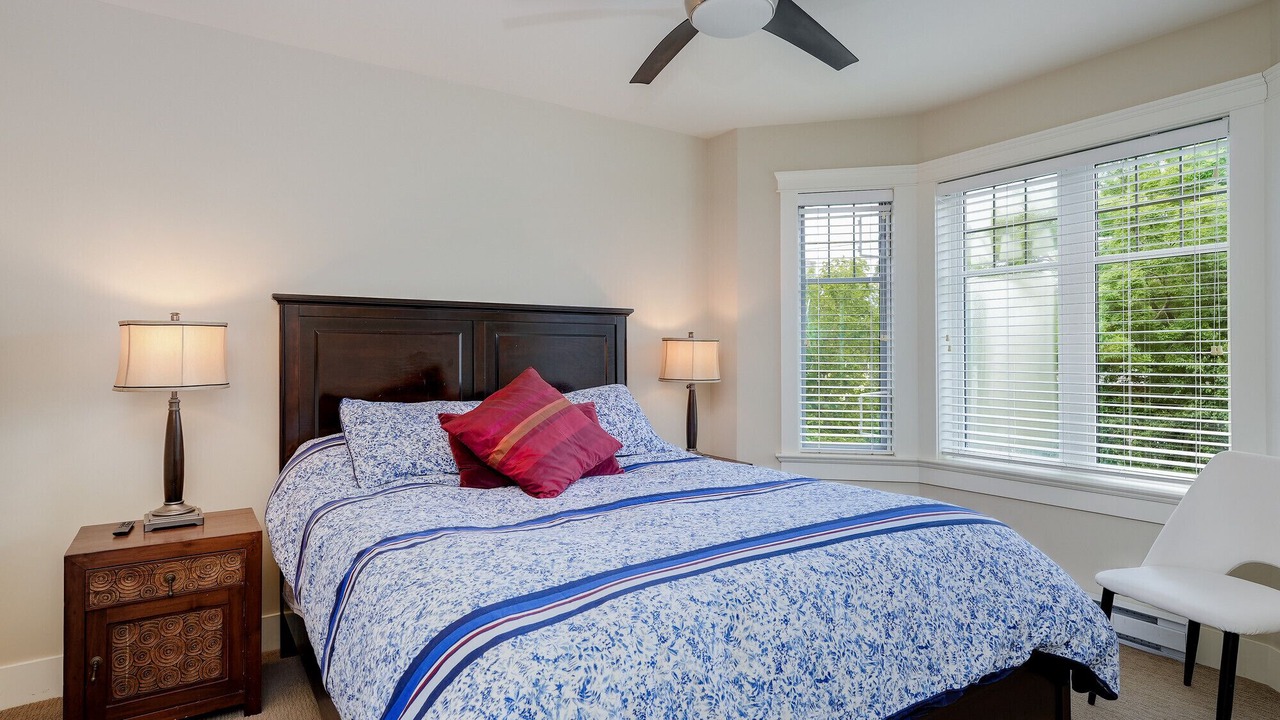 Photo of Bedroom in James Bay