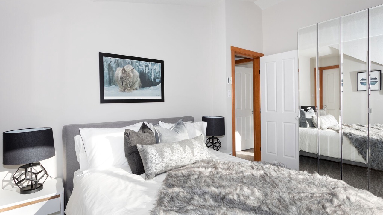 Photo of Bedroom in Village North