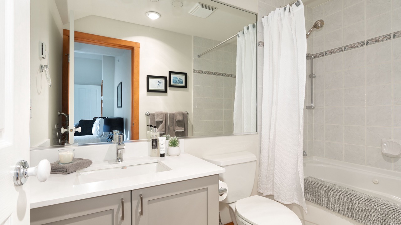Photo of Bathroom in Village North