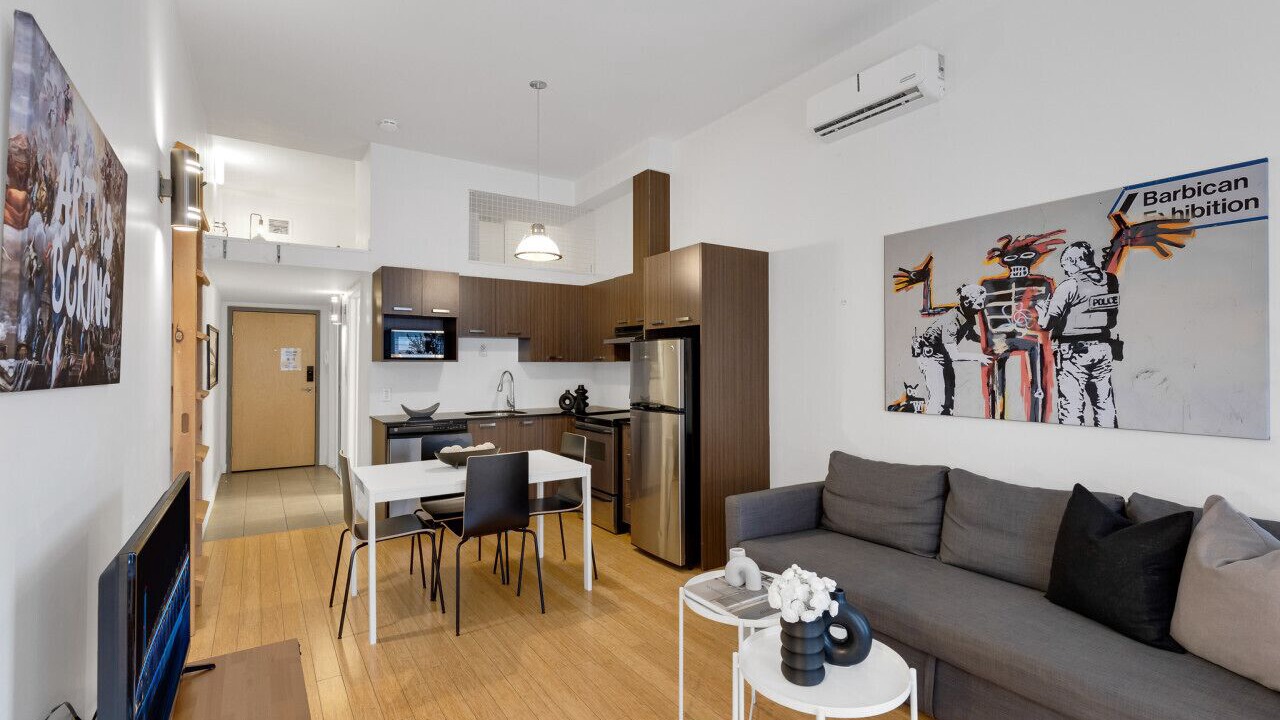 Photo of Bedroom in Plateau Mont Royal