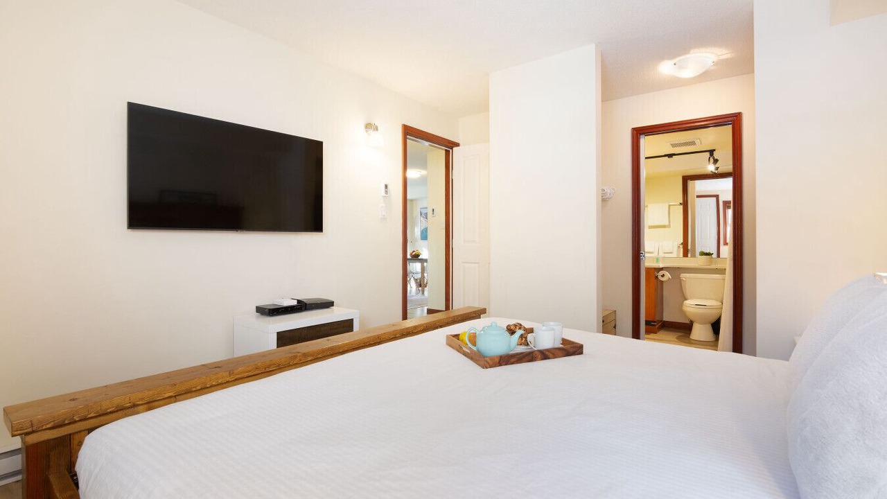Photo of Bedroom in Village North