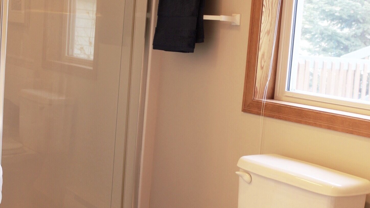 Photo of Bathroom in Snow Pine Estates