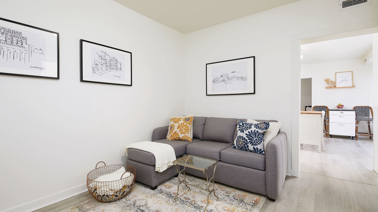 Photo of Livingroom in La Petite-Patrie