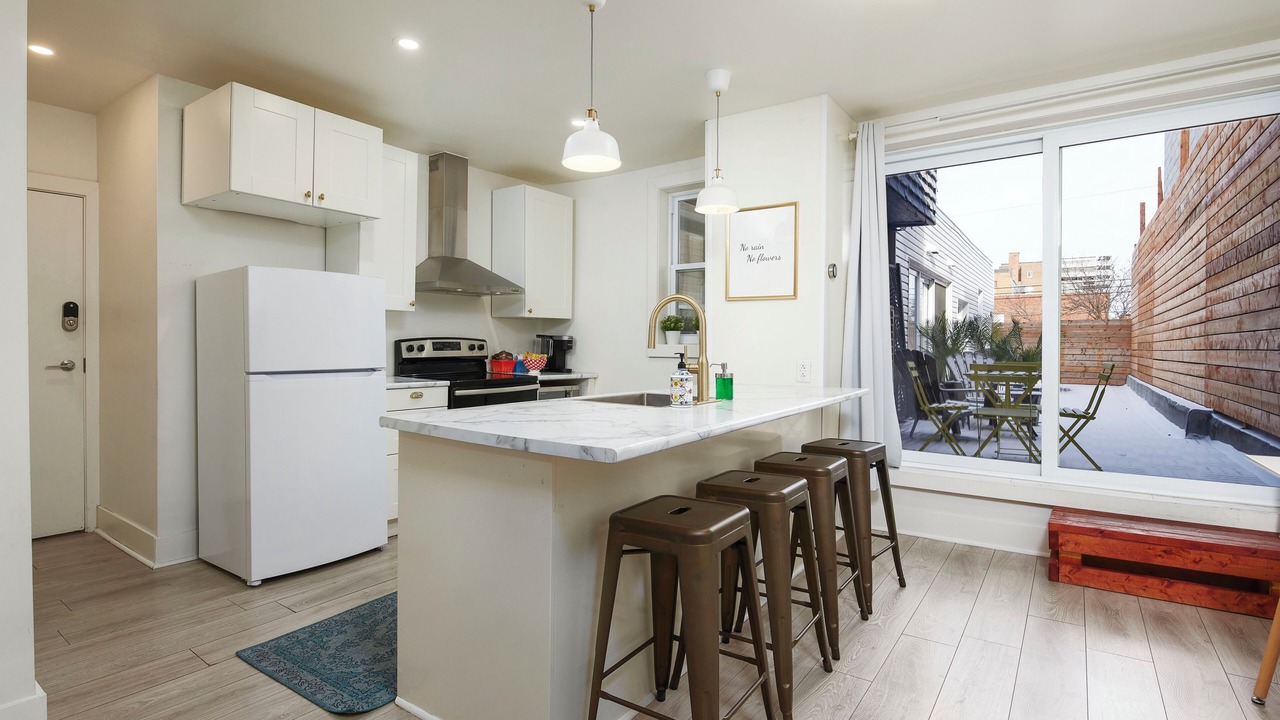 Photo of Kitchen in La Petite-Patrie
