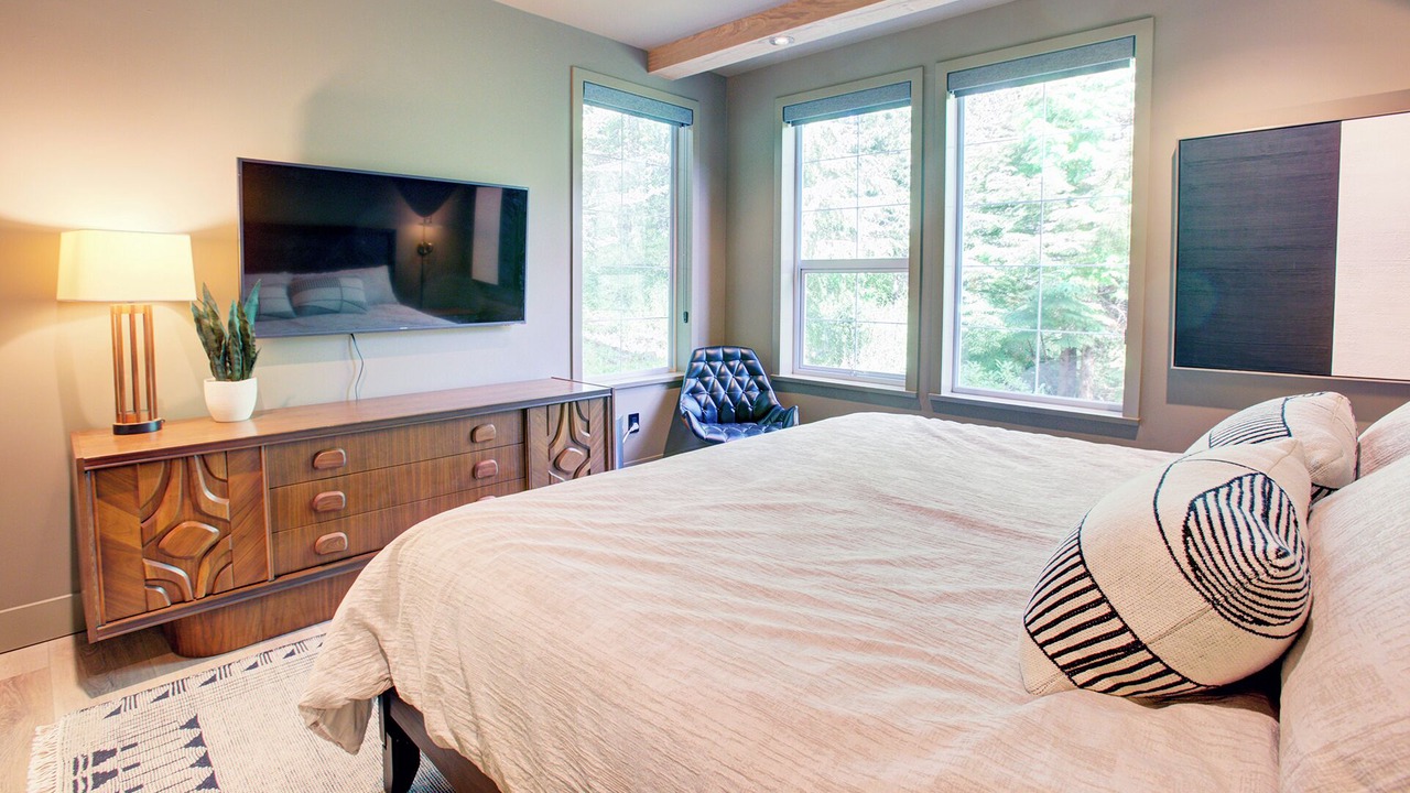 Photo of Bedroom in Blueberry Hill