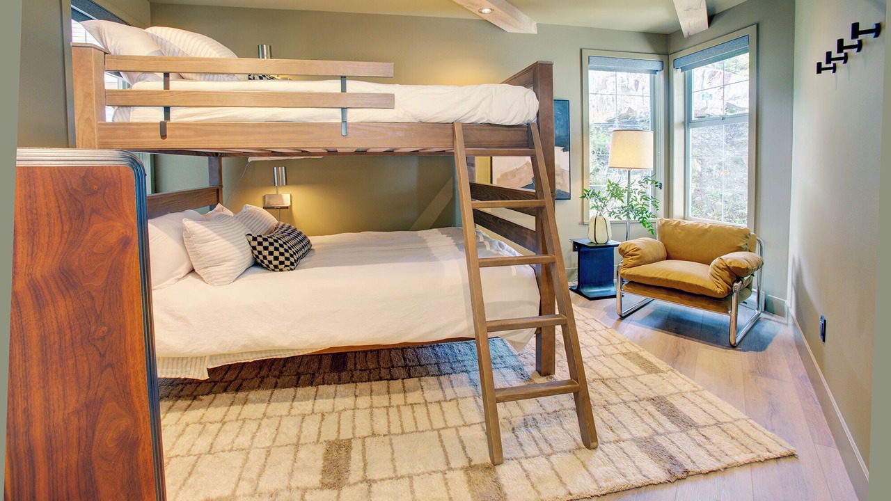 Photo of Bedroom in Blueberry Hill