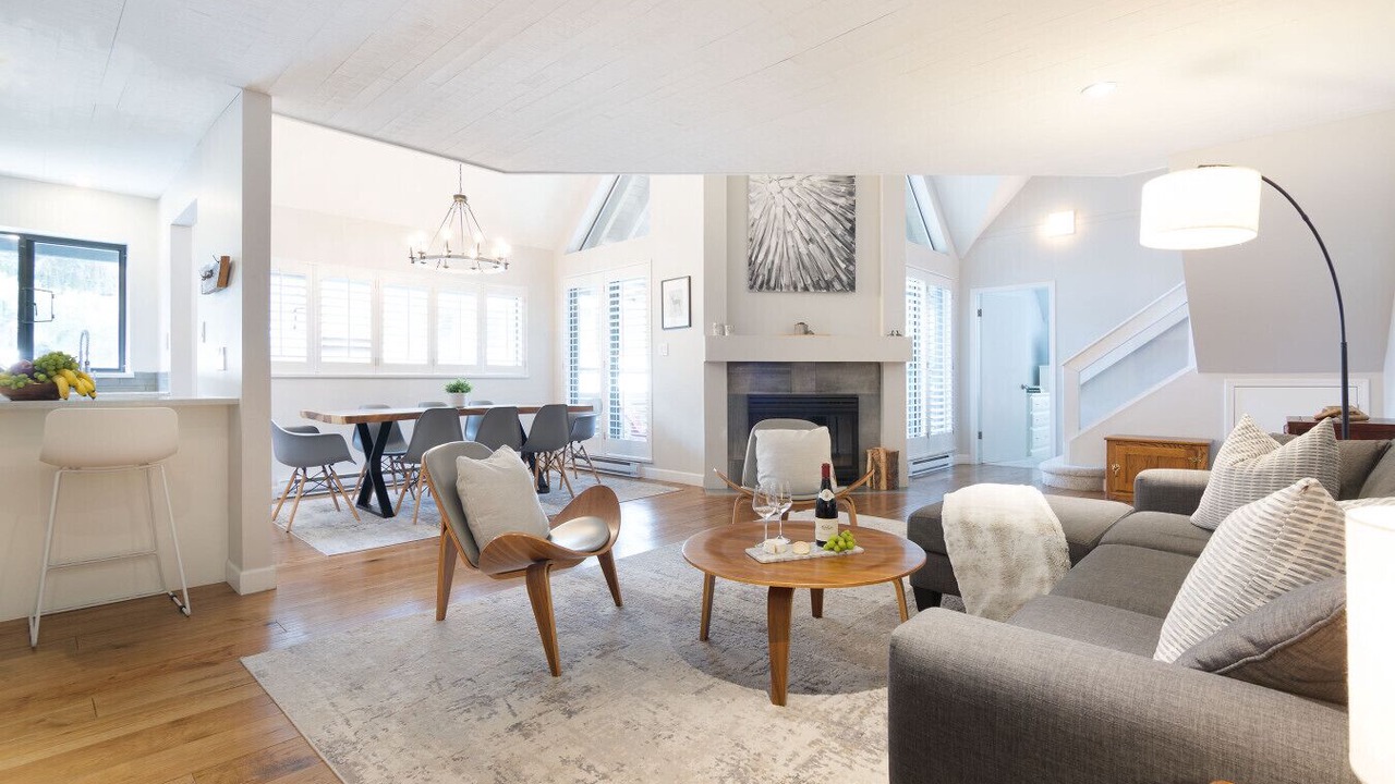 Photo of Livingroom in Blackcomb