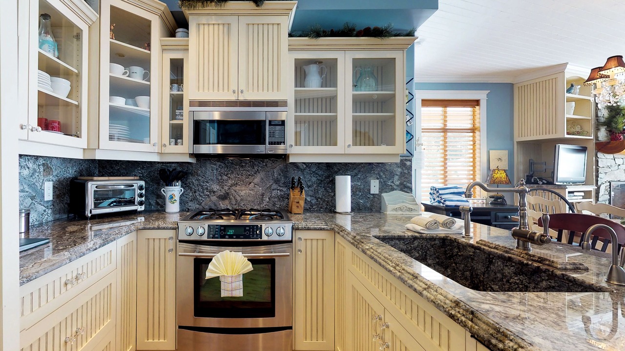 Photo of Kitchen in Big White Ski Resort