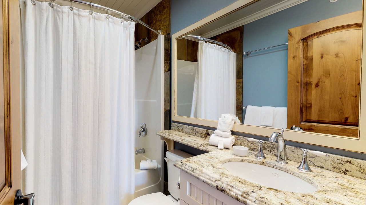 Photo of Bathroom in Big White Ski Resort
