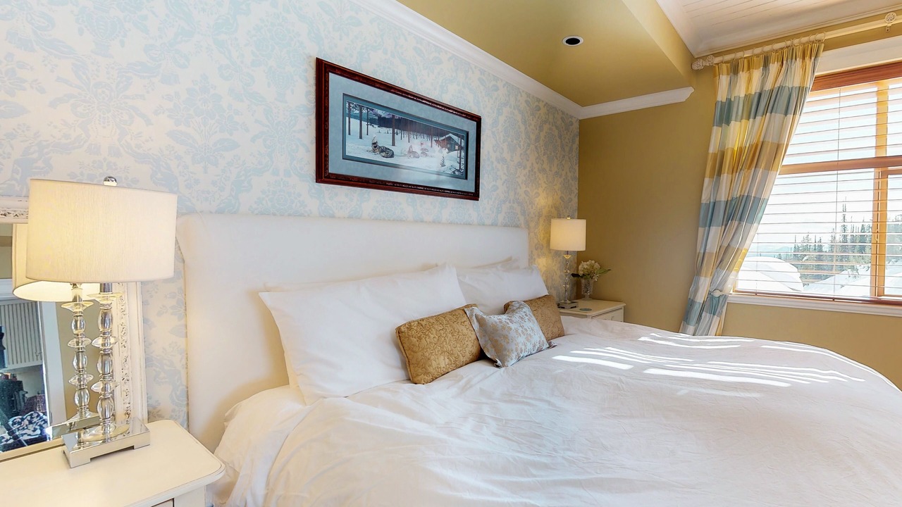 Photo of Bedroom in Big White Ski Resort