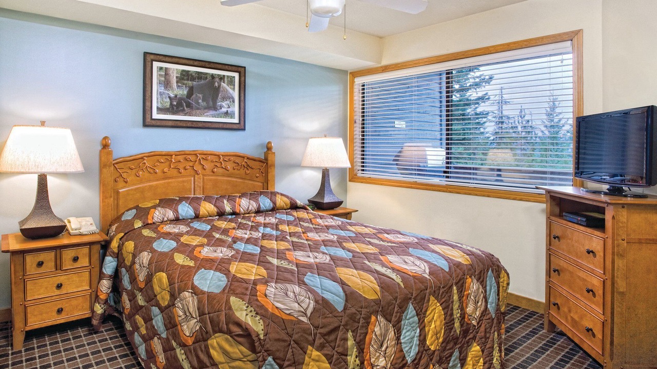 Photo of Bedroom in Whistler Creekside