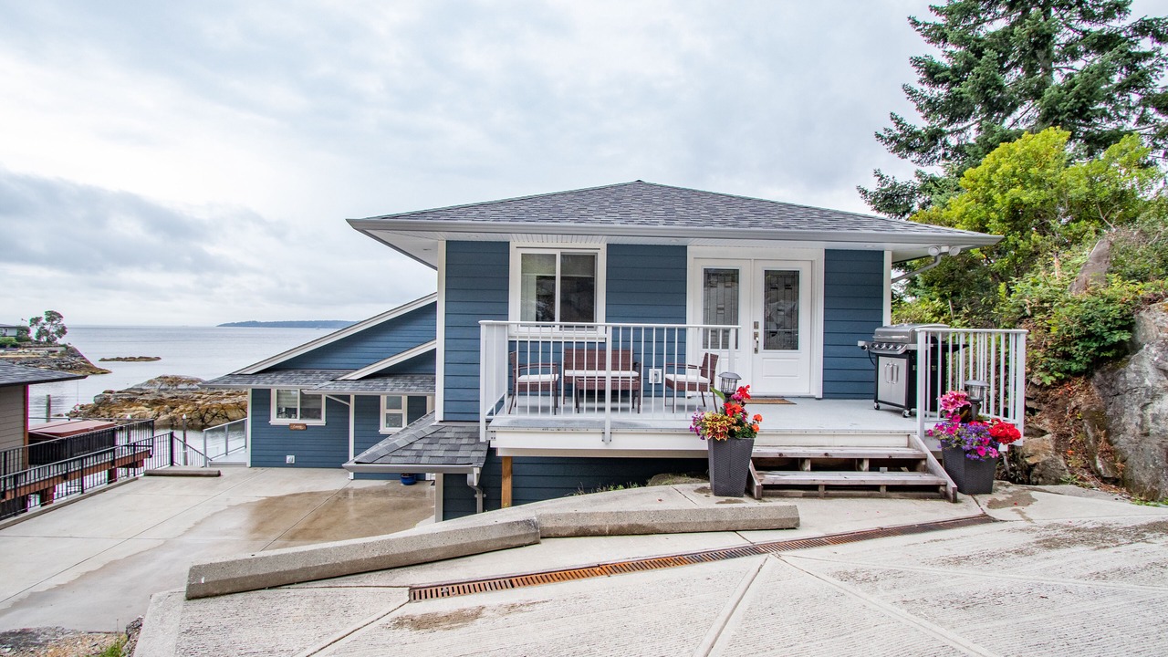 Photo of Patio Balcony in Halfmoon Bay