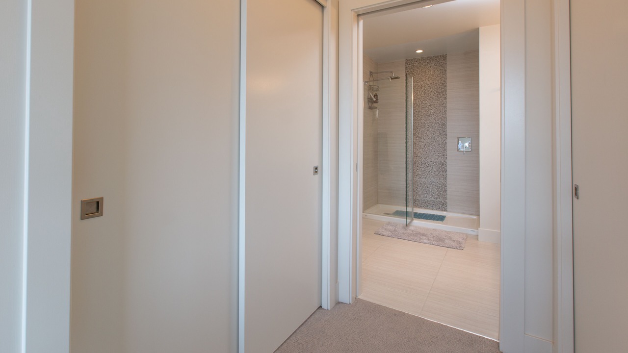 Photo of Bathroom in Saanich West