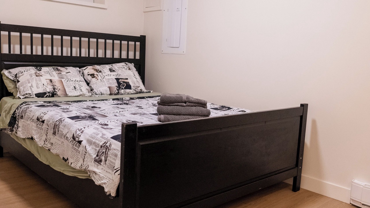 Photo of Bedroom in Upper Lonsdale