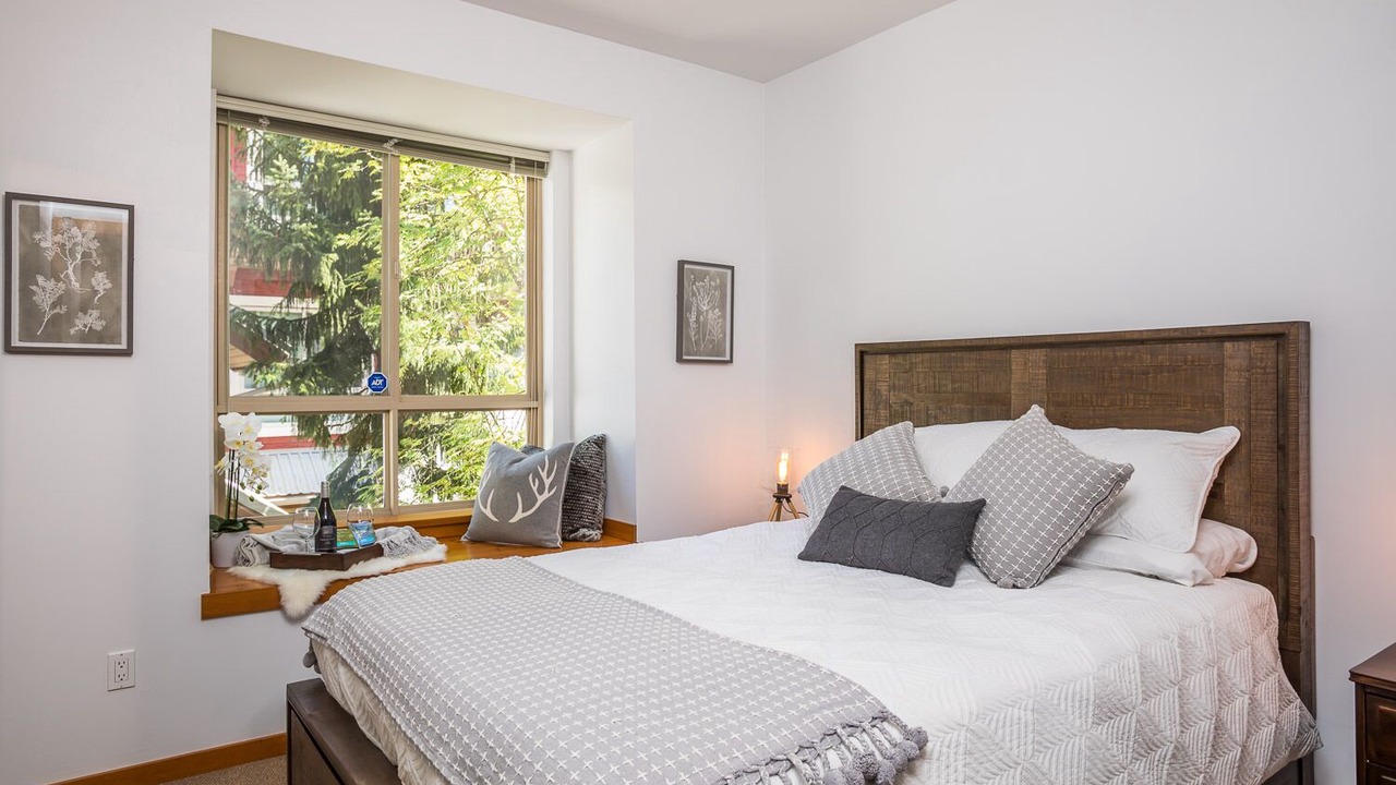 Photo of Bedroom in Village North