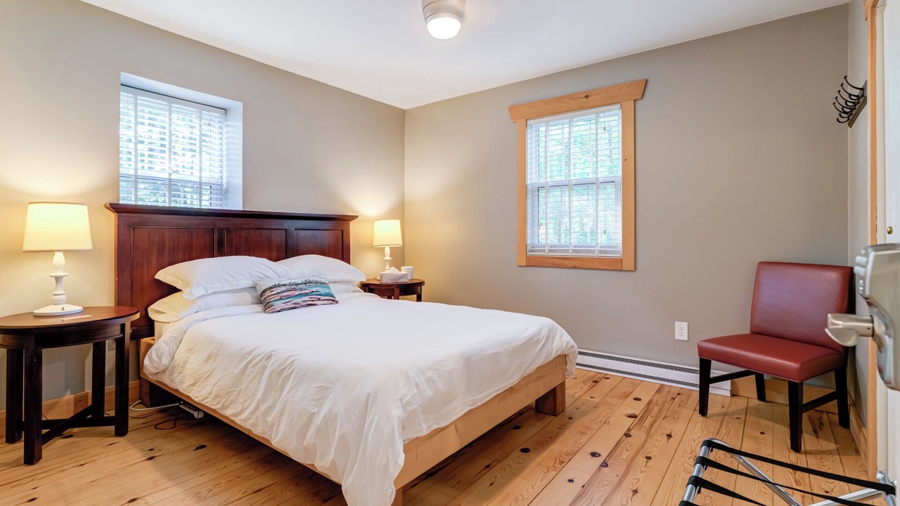 Photo of Bedroom in Parry Sound
