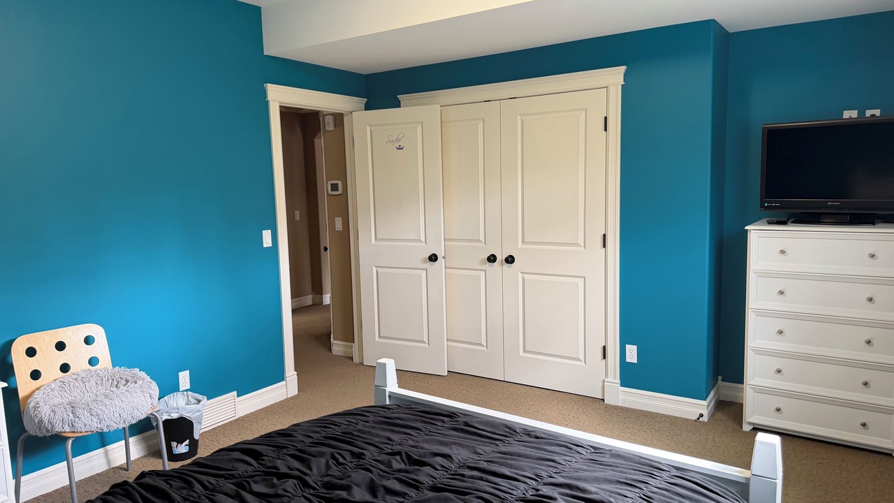Photo of Bedroom in Markerville